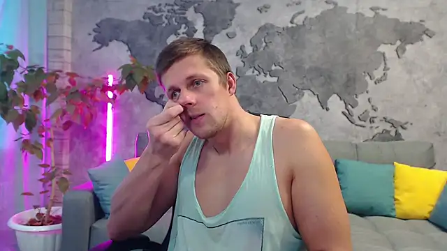 Snapshot of VikingChrisss chatting on November 19, 9:53 am VikingChrisss online show from November 19, 9:53 am