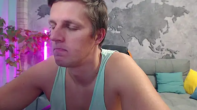 Snapshot of VikingChrisss chatting on December 14, 11:59 am VikingChrisss online show from December 14, 11:59 am