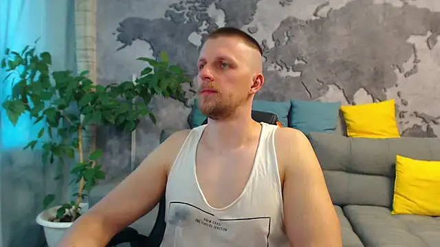 Snapshot of VikingChrisss chatting on May 13, 9:39 am VikingChrisss online show from May 13, 9:39 am