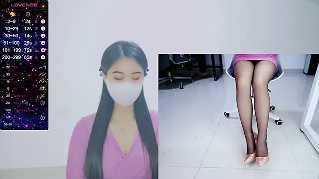 Snapshot of tt50256 chatting on March 5, 12:55 pm tt50256 online show from March 5, 12:55 pm