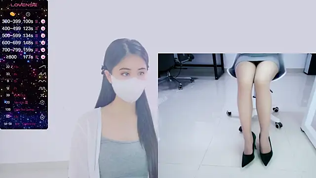 Snapshot of tt50256 chatting on March 13, 6:05 am tt50256 online show from March 13, 6:05 am