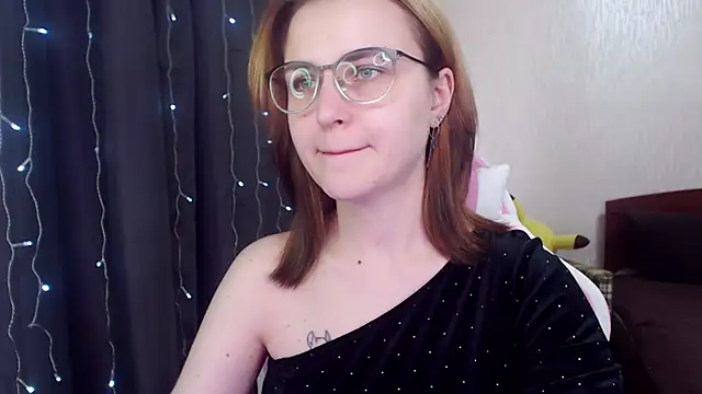 MissBrightShine online show from February 15, 10:00 am