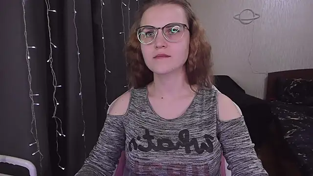 MissBrightShine online show from March 12, 12:26 pm