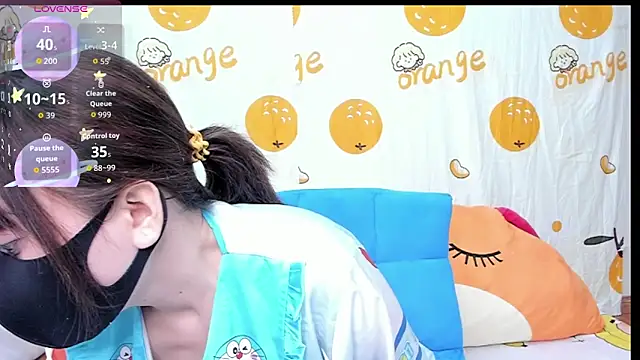 alonelove   online show from October 10, 2:21 am