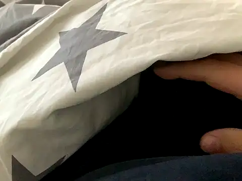 Benni81nrw online show from October 16, 3:35 pm