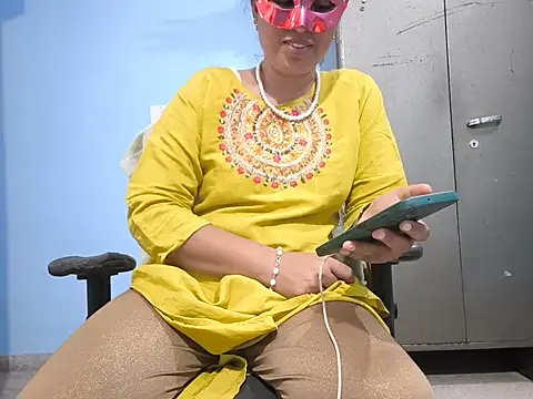 Snapshot of SANJU5888 chatting on May 14, 3:08 pm SANJU5888 online show from May 14, 3:08 pm