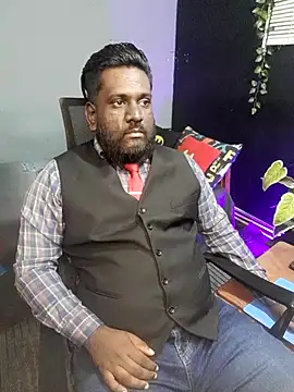 Rayansmith  online show from October 31, 10:33 pm