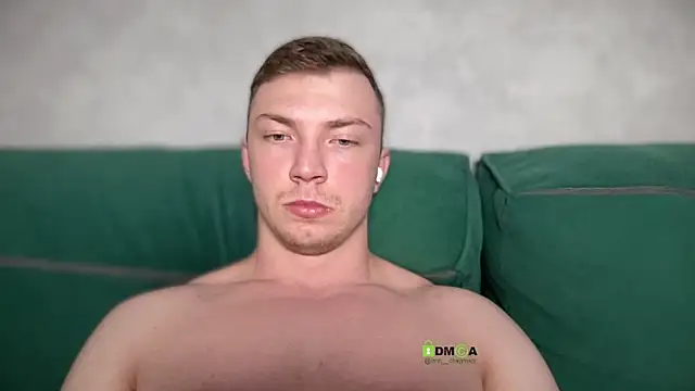 iron  chap online show from April 10, 11:09 pm