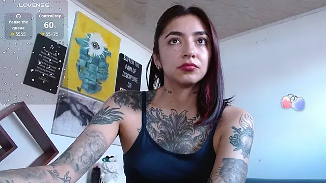 ZoeBakers  online show from May 20, 1:17 pm