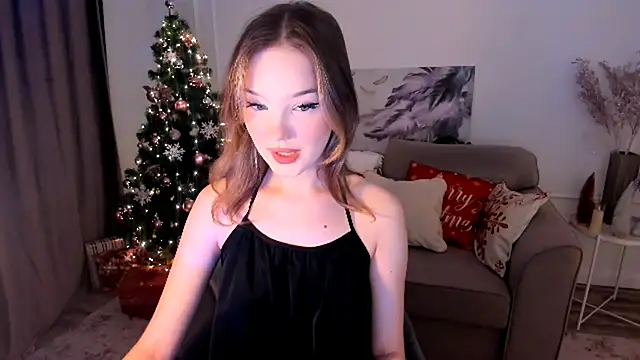 FloweryLove 1 online show from December 17, 7:42 pm