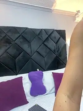 letiziia sky1 online show from November 17, 7:41 pm