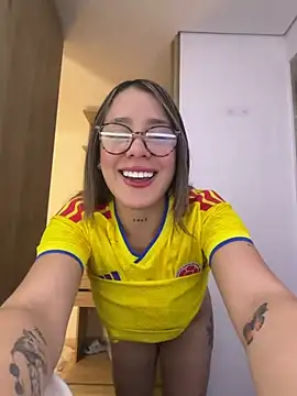 Zoe olsen online show from June 24, 6:12 am