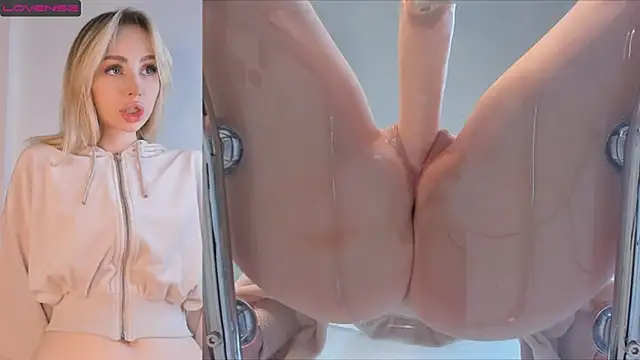 Snapshot of jannemary chatting on January 22, 4:23 am jannemary online show from January 22, 4:23 am