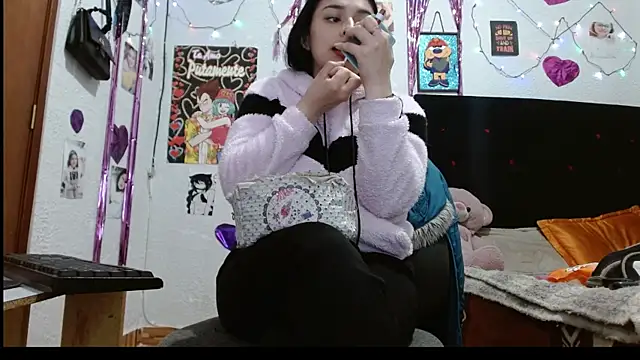 Saray extrovert  online show from January 16, 4:28 am