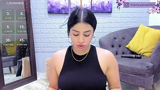 Paula Desousa online show from March 16, 3:39 pm