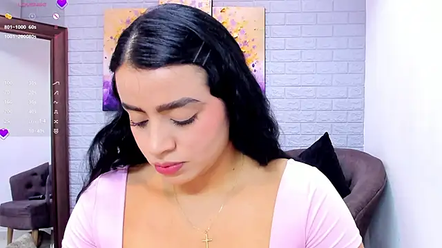Paula Desousa online show from May 25, 7:31 pm