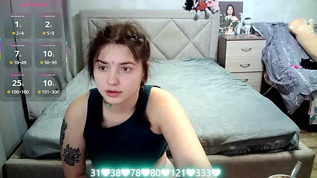 juliettkalen online show from November 12, 4:24 am