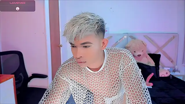 Snapshot of Austin_connor_ chatting on January 23, 9:08 am Austin connor online show from January 23, 9:08 am