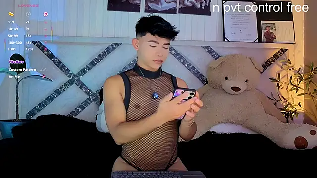 Snapshot of Austin_connor_ chatting on January 10, 9:11 am Austin connor online show from January 10, 9:11 am