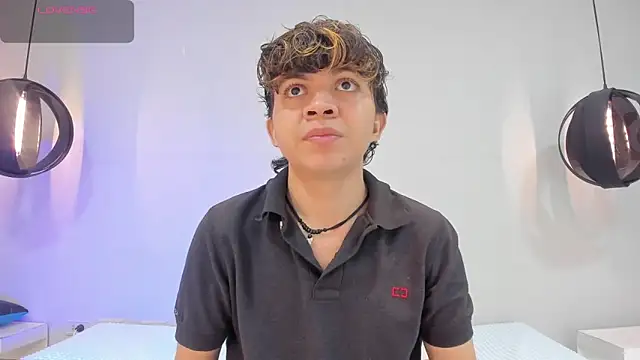 Snapshot of Lucaas_King chatting on January 27, 11:43 am Lucaas King online show from January 27, 11:43 am