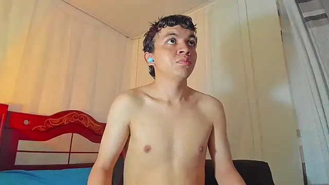 Snapshot of Lucaas_King chatting on October 9, 2:59 pm Lucaas King online show from October 9, 2:59 pm