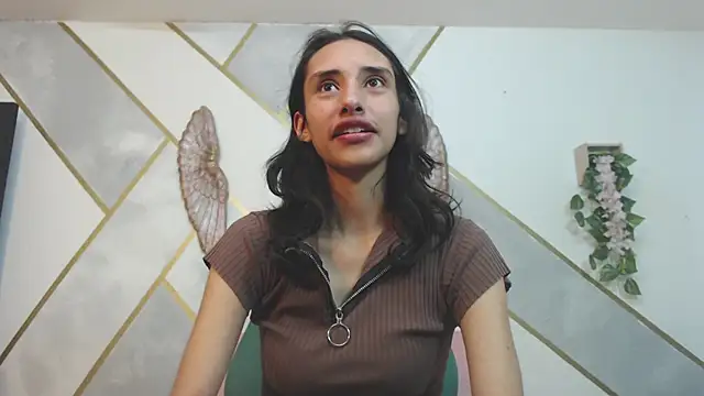 RoxanaCyrano  online show from February 28, 6:52 pm