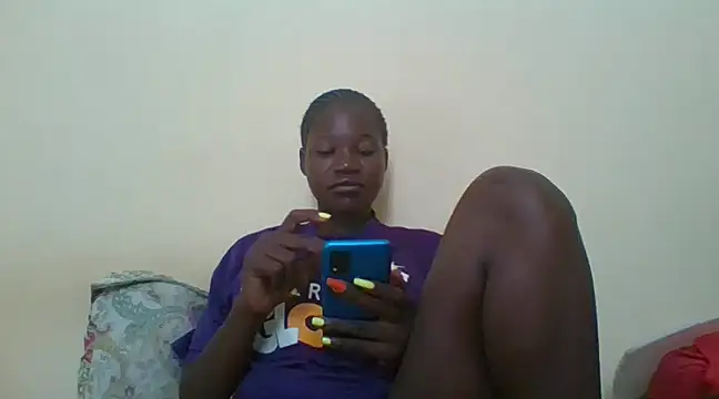 Snapshot of prettychic5 chatting on January 16, 5:42 am prettychic5 online show from January 16, 5:42 am