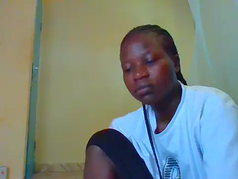 prettychic5 online show from April 26, 6:33 am