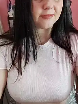 ErikaVlovely online show from December 22, 2:17 am