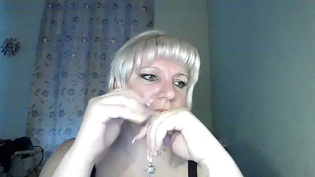 MeilomaWesa online show from December 4, 12:47 pm