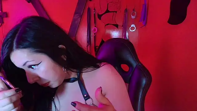 Snapshot of HannaCarrter chatting on February 5, 1:05 pm HannaCarrter online show from February 5, 1:05 pm