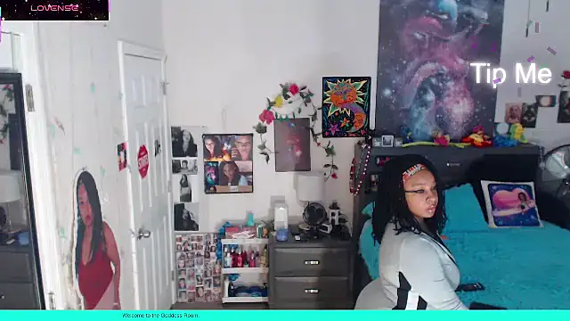 temptressbeauty24 online show from November 5, 4:01 am