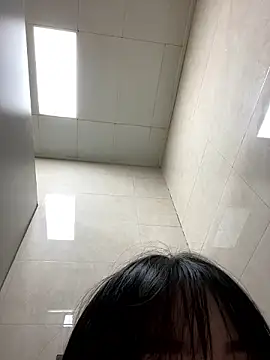 Snapshot of Asia-Lynn chatting on December 8, 11:57 am Asia-Lynn online show from December 8, 11:57 am