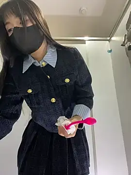 Snapshot of Asia-Lynn chatting on December 26, 10:59 am Asia-Lynn online show from December 26, 10:59 am