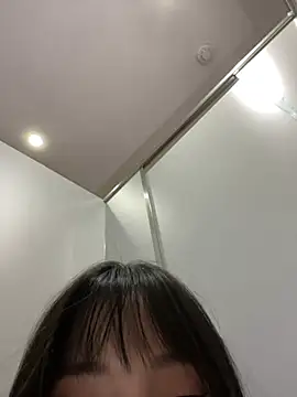 Snapshot of Asia-Lynn chatting on January 14, 10:27 am Asia-Lynn online show from January 14, 10:27 am