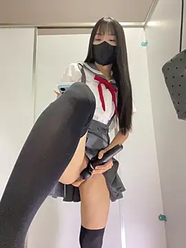 Snapshot of Asia-Lynn chatting on November 12, 10:48 am Asia-Lynn online show from November 12, 10:48 am