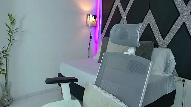 blonde cat15 online show from June 12, 3:05 am