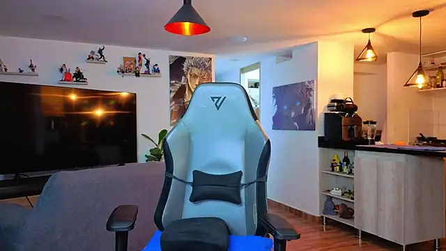 Michael Diamond online show from April 10, 2:17 am