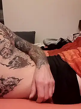 PIercingBoy38 online show from January 20, 4:21 am
