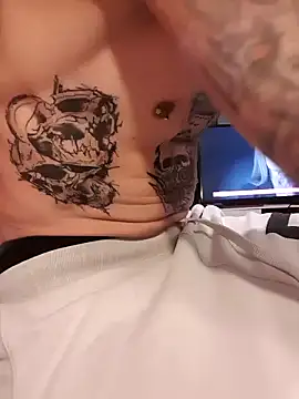 PIercingBoy38 online show from February 2, 9:56 pm