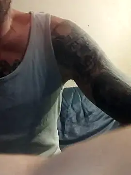 PIercingBoy38 online show from November 2, 7:27 pm