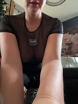 Bella-Tight online show from November 20, 9:20 am