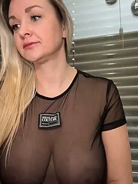 Bella-Tight online show from February 24, 8:23 am