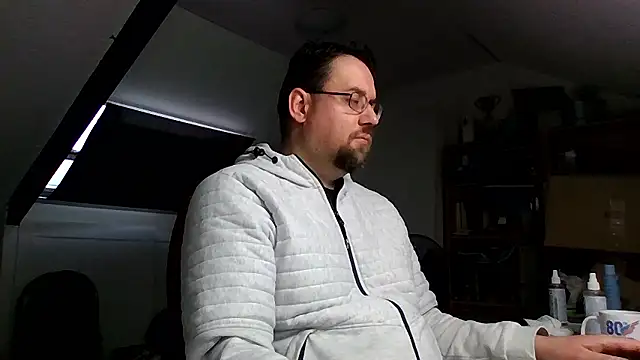 rdewaard81 online show from January 16, 8:07 am