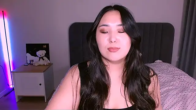 monabooty online show from November 21, 11:31 am