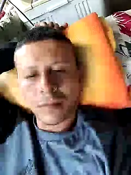 Somospareja1987 online show from October 23, 5:33 pm