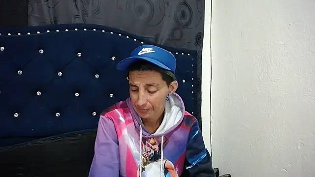 Snapshot of anyu1306 chatting on March 2, 1:47 am anyu1306 online show from March 2, 1:47 am