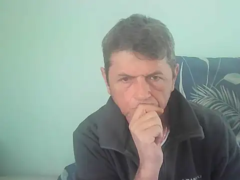 czarek888 online show from April 12, 1:38 pm