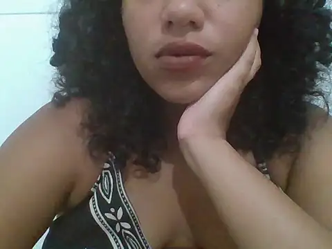 Snapshot of savanahottie chatting on February 6, 8:56 pm savanahottie online show from February 6, 8:56 pm