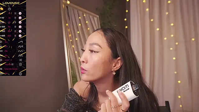 1reisatumi  online show from November 4, 7:02 pm